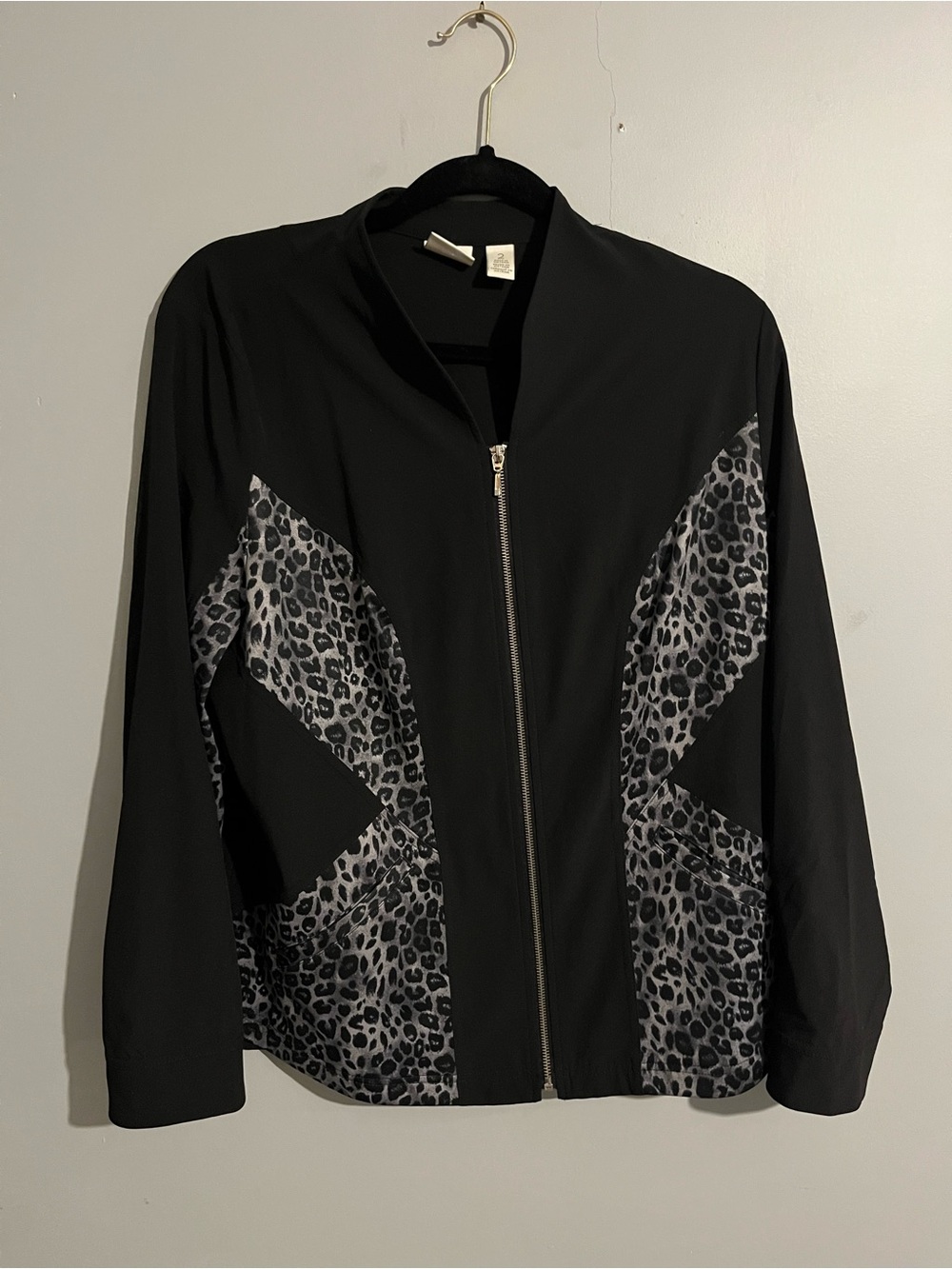 Women's Black lightweight Jacket with Gray Leopard Panels size 2 breathable